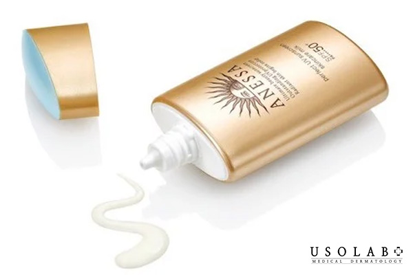 Anessa Perfect UV Sunscreen Mild Milk SPF50+/ PA++++
