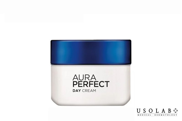 L’Oreal Paris Aura Perfect