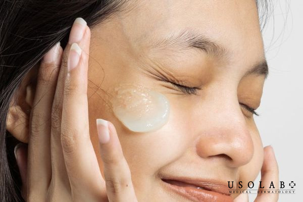 Cách dùng kem dưỡng chống lão hóa đúng chuẩn