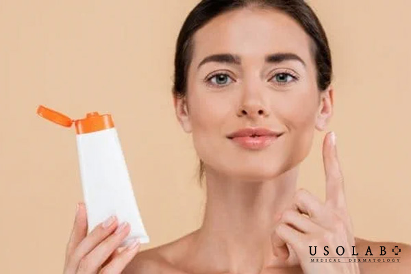 Nên được sử dụng vitamin C trước kem chống nắng
