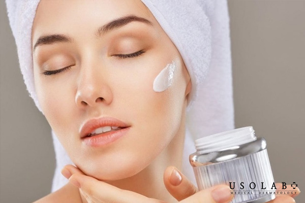 Thành phần cấp ẩm sâu, kết cấu phù hợp, không chứa hương liệu và cồn