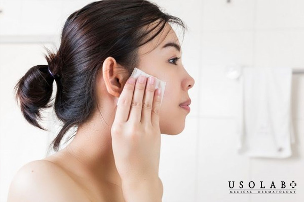Oil-free và Non-comedogenic, nước micellar dịu nhẹ
