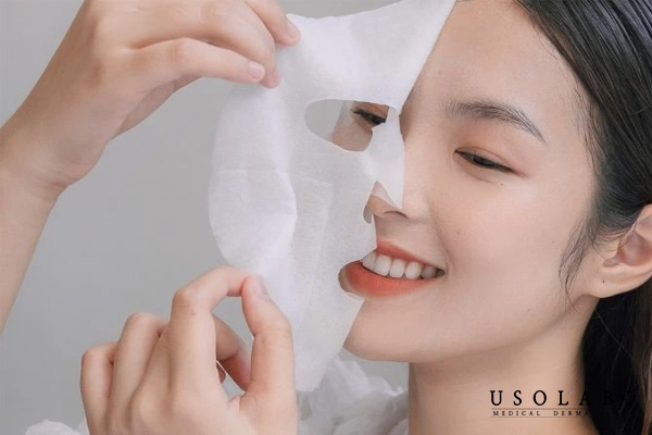 Là một sản phẩm chăm sóc da chứa các thành phần có khả năng làm sáng da