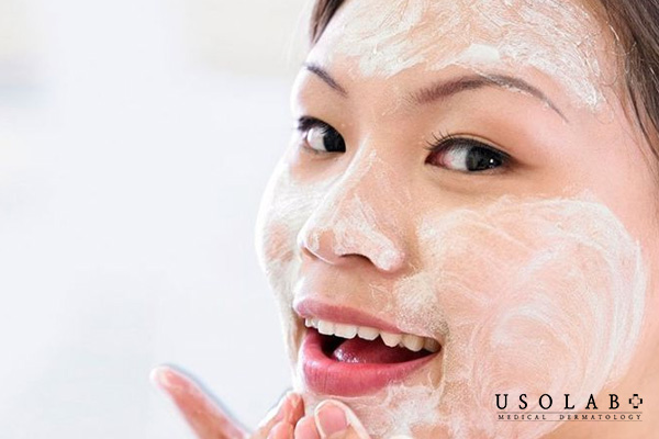 Sữa rửa mặt kiềm dầu làm sạch sâu lỗ chân lông, kiểm soát lượng dầu nhờn tiết ra