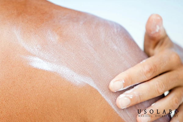 Chỉ số SPF và PA phù hợp, kết cấu nhẹ, thấm nhanh