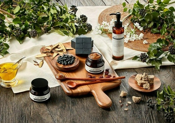 Được chiết xuất thực vật, khoáng chất tự nhiên và hoạt chất tổng hợp an toàn