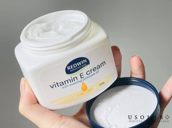 Kem dưỡng vitamin E Úc là dòng sản phẩm dưỡng ẩm – chống oxy hóa