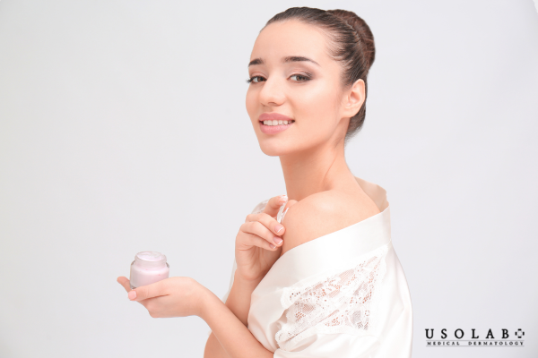 Glycerin / Hyaluronic Acid (HA), Ceramide – Cholesterol – Acid béo Glycerin / Hyaluronic Acid (HA), Ceramide – Cholesterol – Acid béo