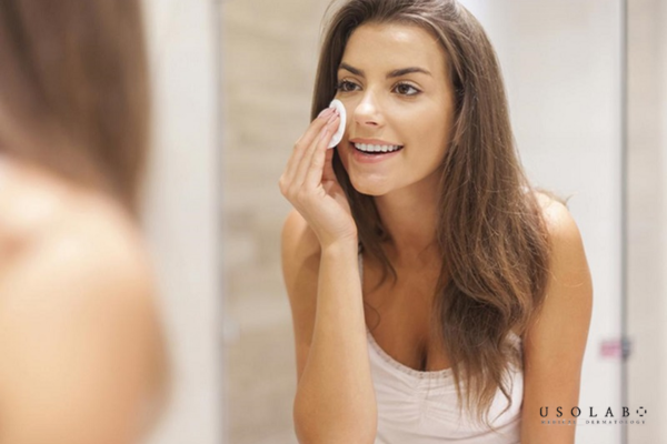 Phương pháp rửa mặt và quan sát da sau 30 phút Phương pháp rửa mặt và quan sát da sau 30 phút