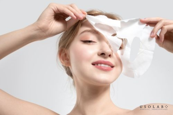 Là loại mặt nạ có cơ chế cải thiện sắc tố da an toàn, bền vững và phù hợp với làn da. Là loại mặt nạ có cơ chế cải thiện sắc tố da an toàn, bền vững và phù hợp với làn da.