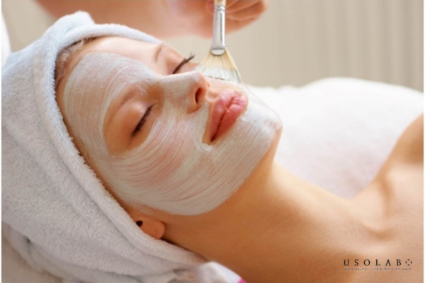 Làm sáng da và đều màu da, dưỡng ẩm, làm mềm da tức thì Làm sáng da và đều màu da, dưỡng ẩm, làm mềm da tức thì