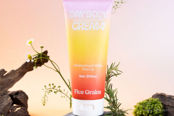 kem dưỡng body kiêm lót make up